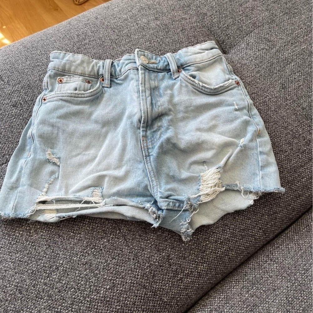 Zara light blue denim shorts with frayed hem